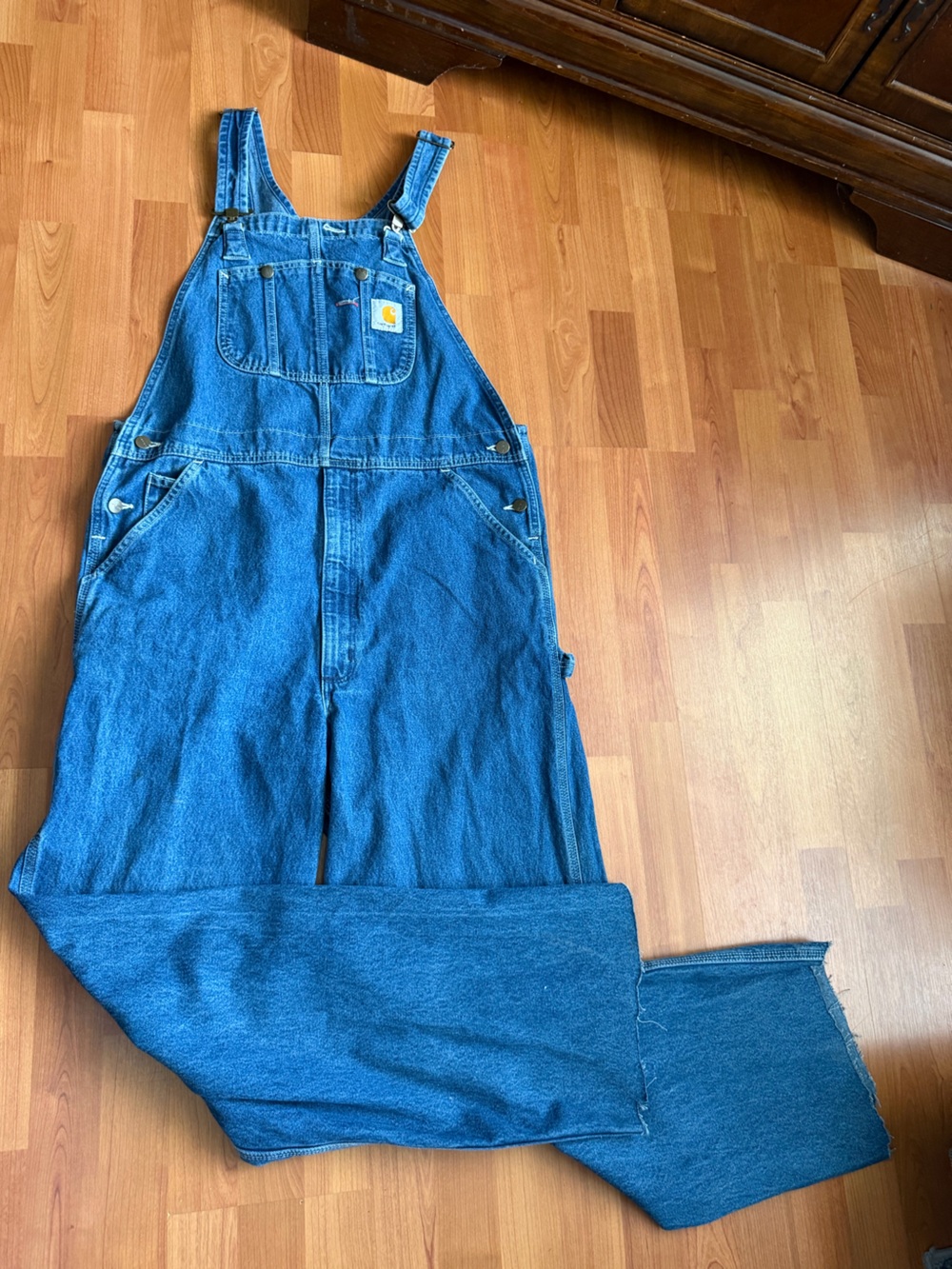 Carhartt Men's Denim Bib Overall dark wash size 36x36